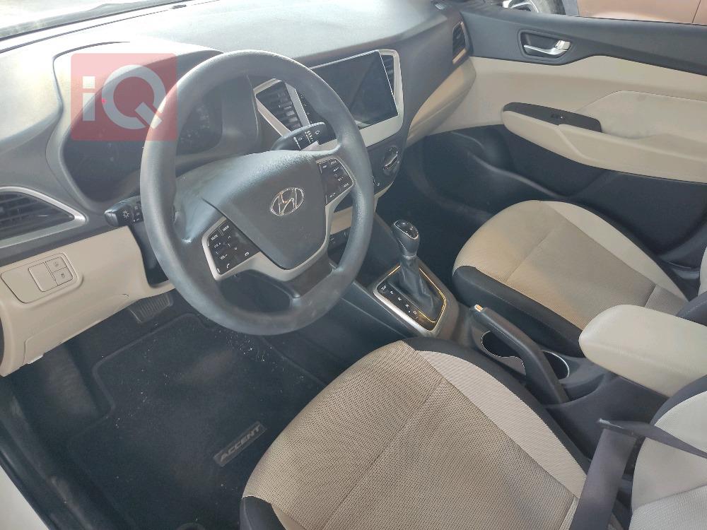هیوندای ئەکسنت